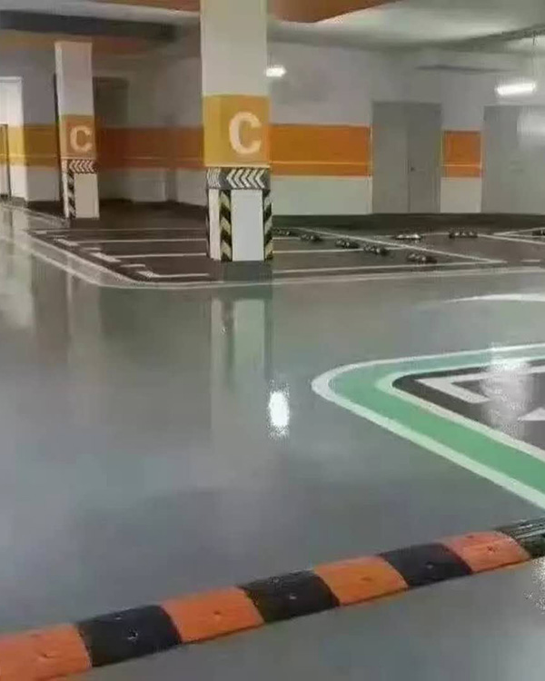 停車(chē)場(chǎng)地坪